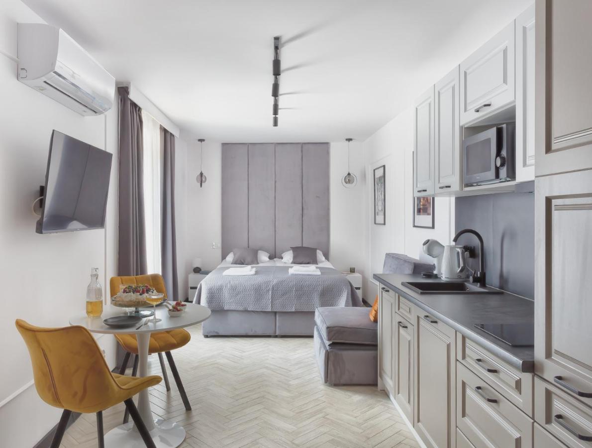 Apartment Royal Plater Leba