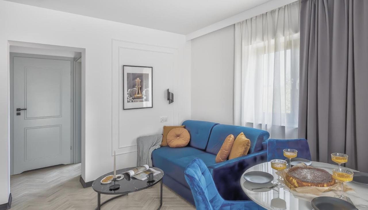 Royal Plater Apartment