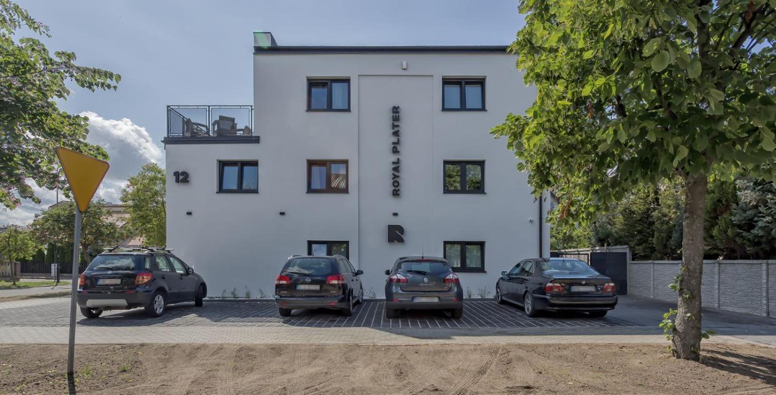 Apartment Royal Plater Leba